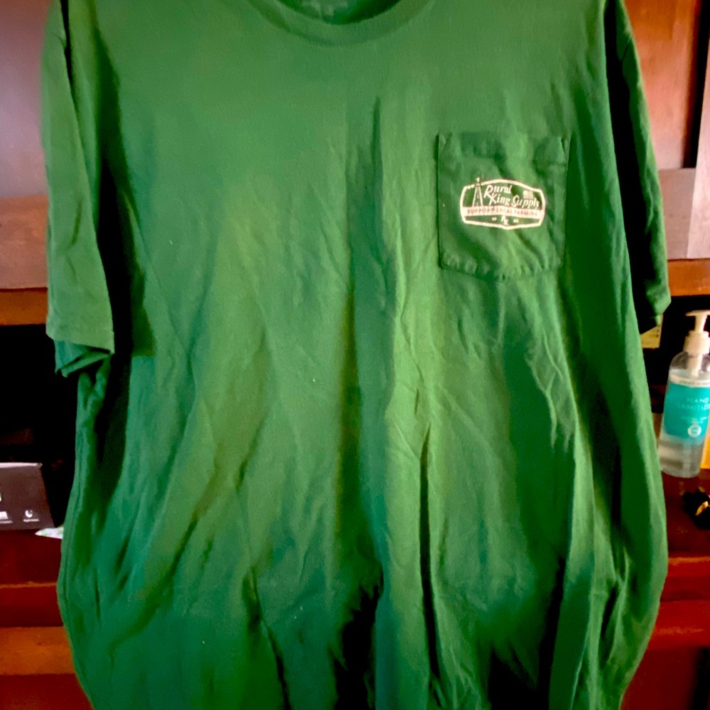 Green RKO pocket T-shirt, men’s 2xl 
One stain as shown in pics
